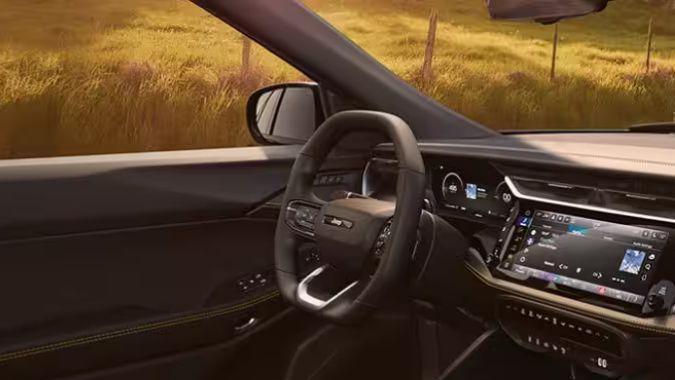 Interior del Jeep Cherokee 2026