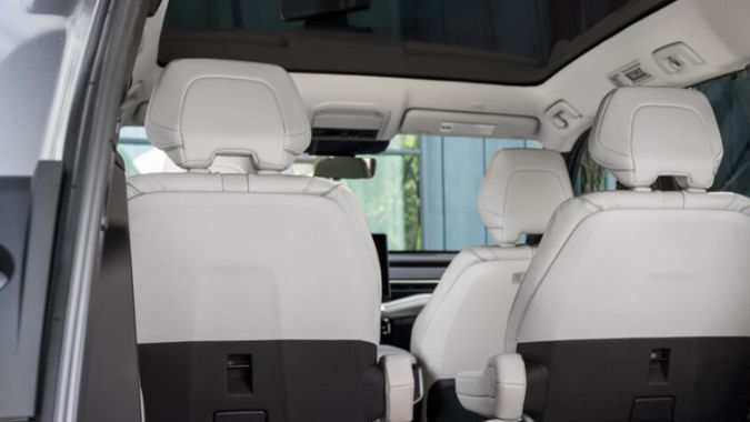 Interior del Toyota Highlander 2027