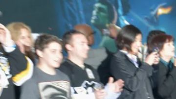 Robert Downey Jr en la premiere de Los Vengadores