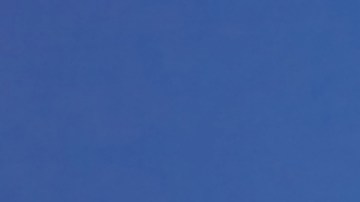 Samsung decidió trasladar los imanes para carga inalámbrica a las fundas de los Galaxy S26 para intentar reducir su grosor