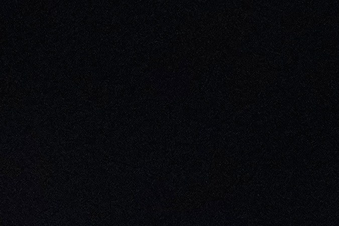 Lamine Yamal celebrando con camiseta del Barcelona antes de competencia internacional