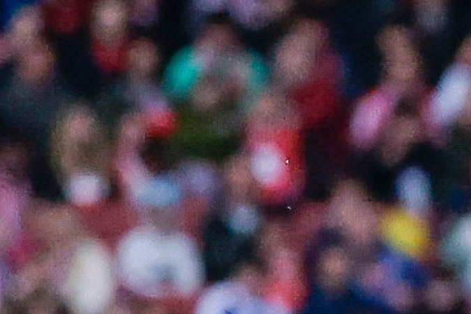 MADRID, 14/03/2026.- El jugador mexicano del Atlético de Madrid Obed Vargas (d) disputa un balón ante el defensa del Getafe Kiko Femenía durante el partido de la jornada 28 de LaLiga EA Sports que el Atlético de Madrid y Getafe CF disputan este sábado, en el estadio Riyadh Air Metropolitano, en Madrid. EFE/J.J. Guillen