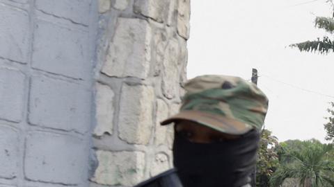 Febrero de 2026: fuerzas de seguridad armadas en Puerto Príncipe.