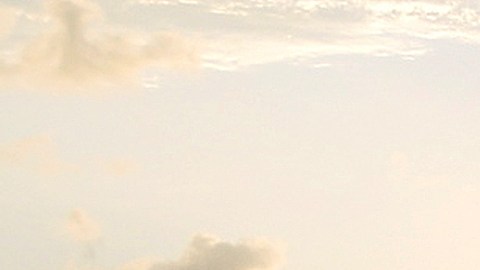 EE.UU. hunde barco de guerra iraní con disparo de torpedo desde un submarino, asegura el Pentágono