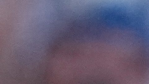 Andy Pages celebra con Teoscar Hernández (37) tras conectar un jonrón de tres carreras en la quinta entrada para impulsar a los Dodgers a su primer triunfo de 2026.