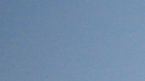 A United Airlines 787 Dreamliner arrives at O'Hare international Airport in Chicago, Sunday, Nov. 4, 2012, from Houston, after making United's inaugural 787 revenue flight. The aircraft is touted to be much more fuel efficient than any other similar plane and has a host of passenger amenities, such as larger windows, special lighting and filtered air. (AP Photo/Nam Y. Huh)