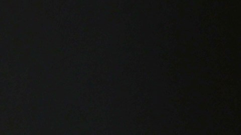 El fiscal de distrito de Los Ángeles, Nathan Hochman, habla después de la lectura de cargos contra Ivanna Lisette Ortiz, acusada de disparar a la casa de Rihanna en Los Ángeles, el martes 10 de marzo de 2026, en Los Ángeles. (Foto AP/Ethan Swope)