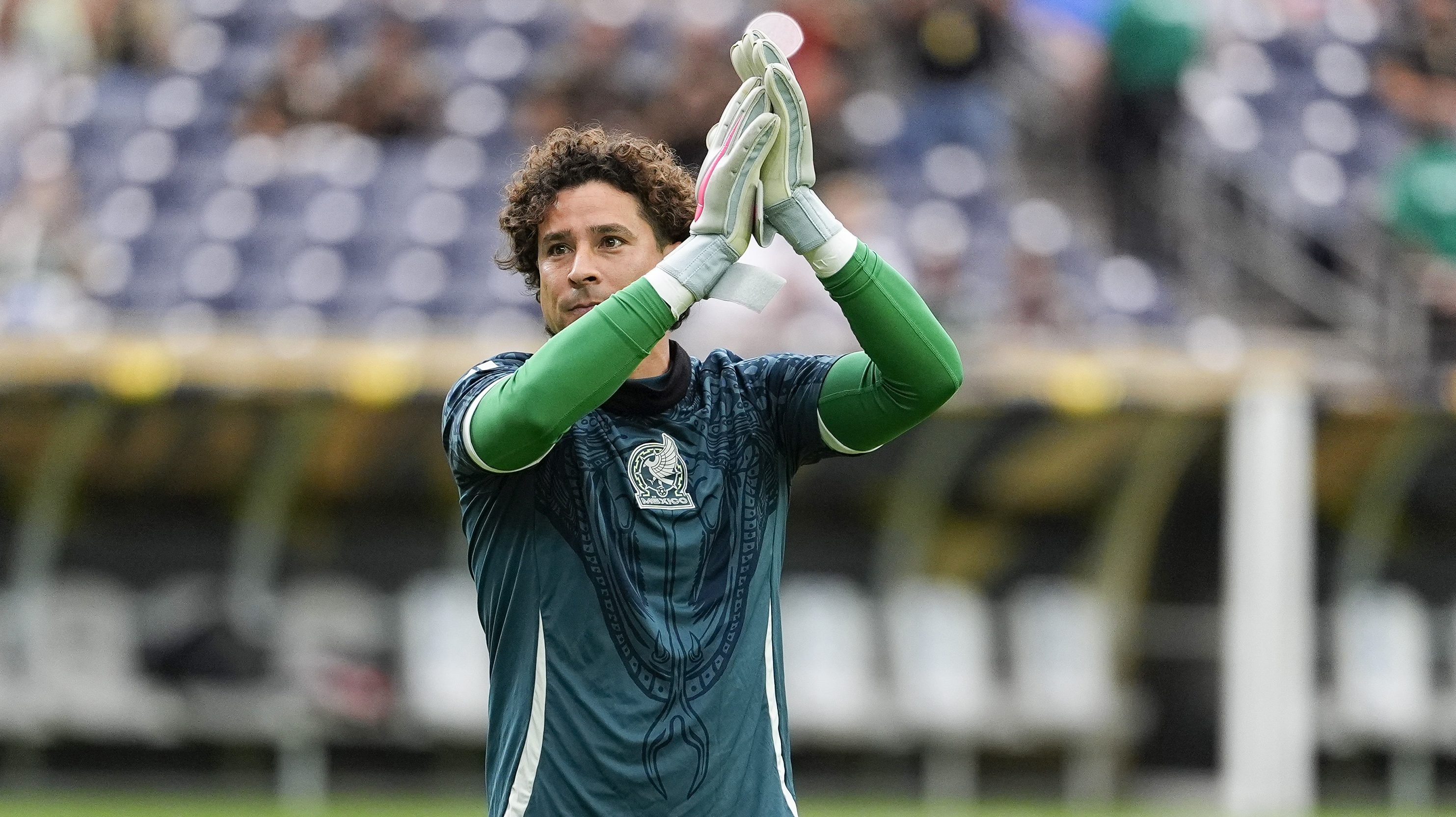 Guillermo Ochoa y un sacrificio económico en busca del Mundial
