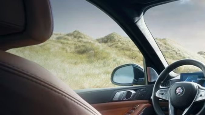 Interior del BMW Alpina XB7