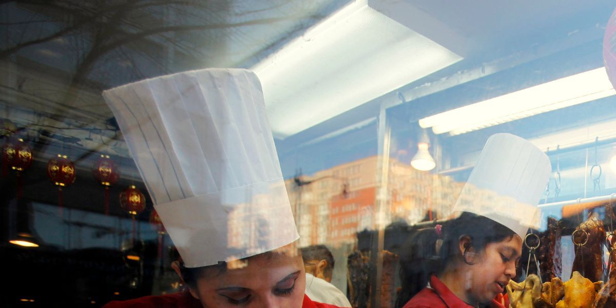 La falta de apoyo del SBA a los empresarios inmigrantes podría impactar a millones de trabajadores.