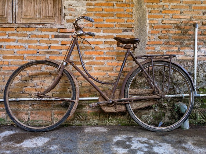 Es fundamental que conozcas cuáles son los cinco componentes de una bicicleta vieja que pueden generar dinero, incluso si ya tiene muchos años de uso.