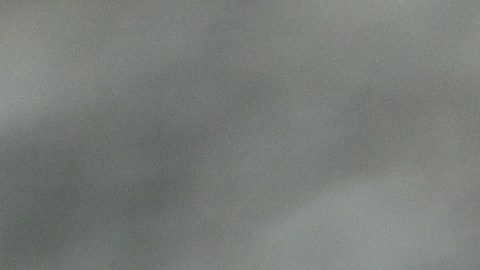 ¿Qué tan peligroso es no activar el modo avión mientras estás en un vuelo? acá te lo contamos