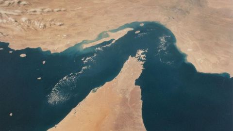 Por qué el estrecho de Ormuz es estratégico y cómo Irán lo ha usado como herramienta de presión en la guerra con EE.UU. e Israel