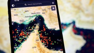 En qué consiste el bloqueo naval impuesto por Trump a Irán en el estrecho de Ormuz que entró en vigor este lunes
