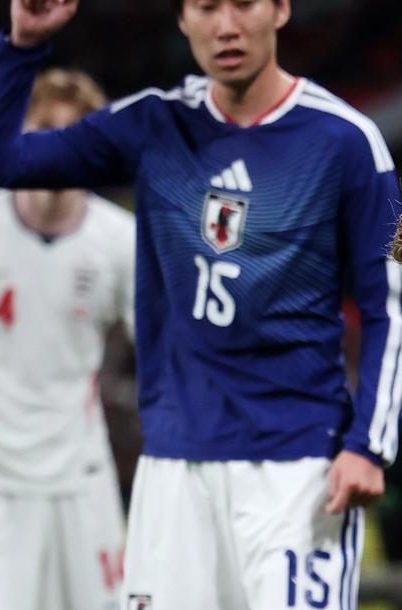 Japón venció a Inglaterra 1-0.