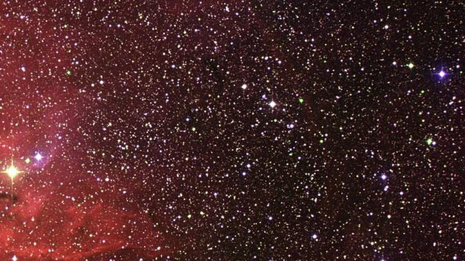 El sistema del agujero negro Cygnus X-1 se encuentra en la constelación del Cisne.