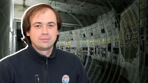 El hombre con "el trabajo más peligroso del mundo": el científico que recorre el laberinto radioactivo bajo el reactor de Chernóbil