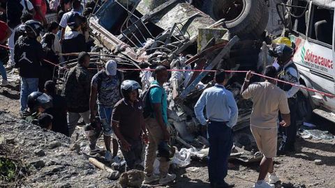 Atentado con explosivos deja al menos 14 personas muertas al sur de Colombia