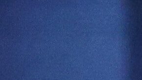 Gabriela Jaquez posa junto a la comisionada de la WNBA Cathy Engelbert tras convertirse en la quinta seleccionada del draft por Chicago Sky.