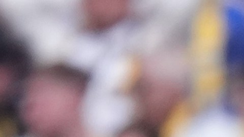 Chelsea's Enzo Fernandez celebrates at the the end of the FA Cup semifinal soccer match between Chelsea and Leeds in London, England, Sunday, April 26, 2026. (AP Photo/Alastair Grant)