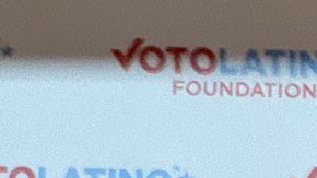 Carlos Eduardo Espina, influencer galardonado por Voto Latino