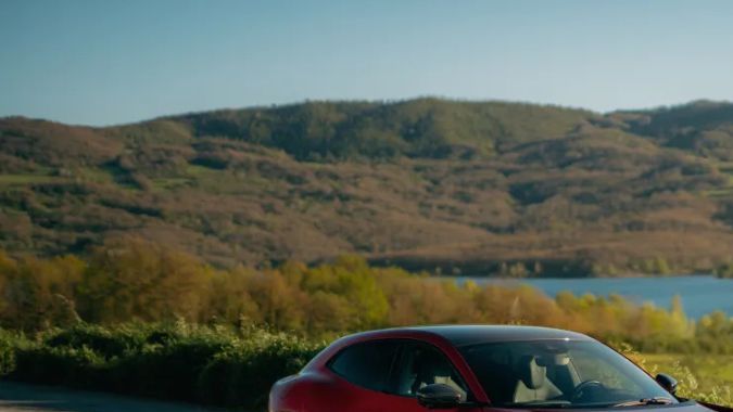 Ferrari Purosangue Handling Speciale