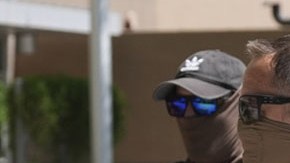 Operativo de detención de inmigrantes a cargo de personal de ICE