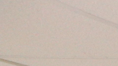 El Centro de Mujeres del Este de Los Ángeles (ELAWC) lanzó recientemente la campaña “Día Invencible: Un Día de Fuerza, Un Día para Sobrevivientes”​ para atraer la atención sobre la violencia doméstica y agresión sexual.