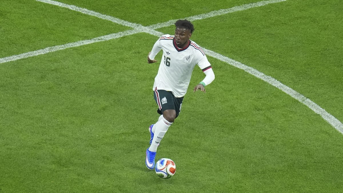 Julián Quiñones es líder de goleo en Arabia Saudí por encima