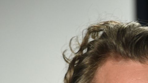 Joaquin Phoenix yTiffany Haddish son dos de los famosos que manifestaron su preocupación por la posible compra de Warner Bros. Discovery por parte de Paramount.