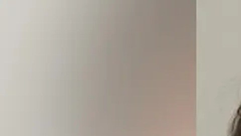 La policía informó que Avery Nissen, de 21 años, fue acusado de intento de asesinato.