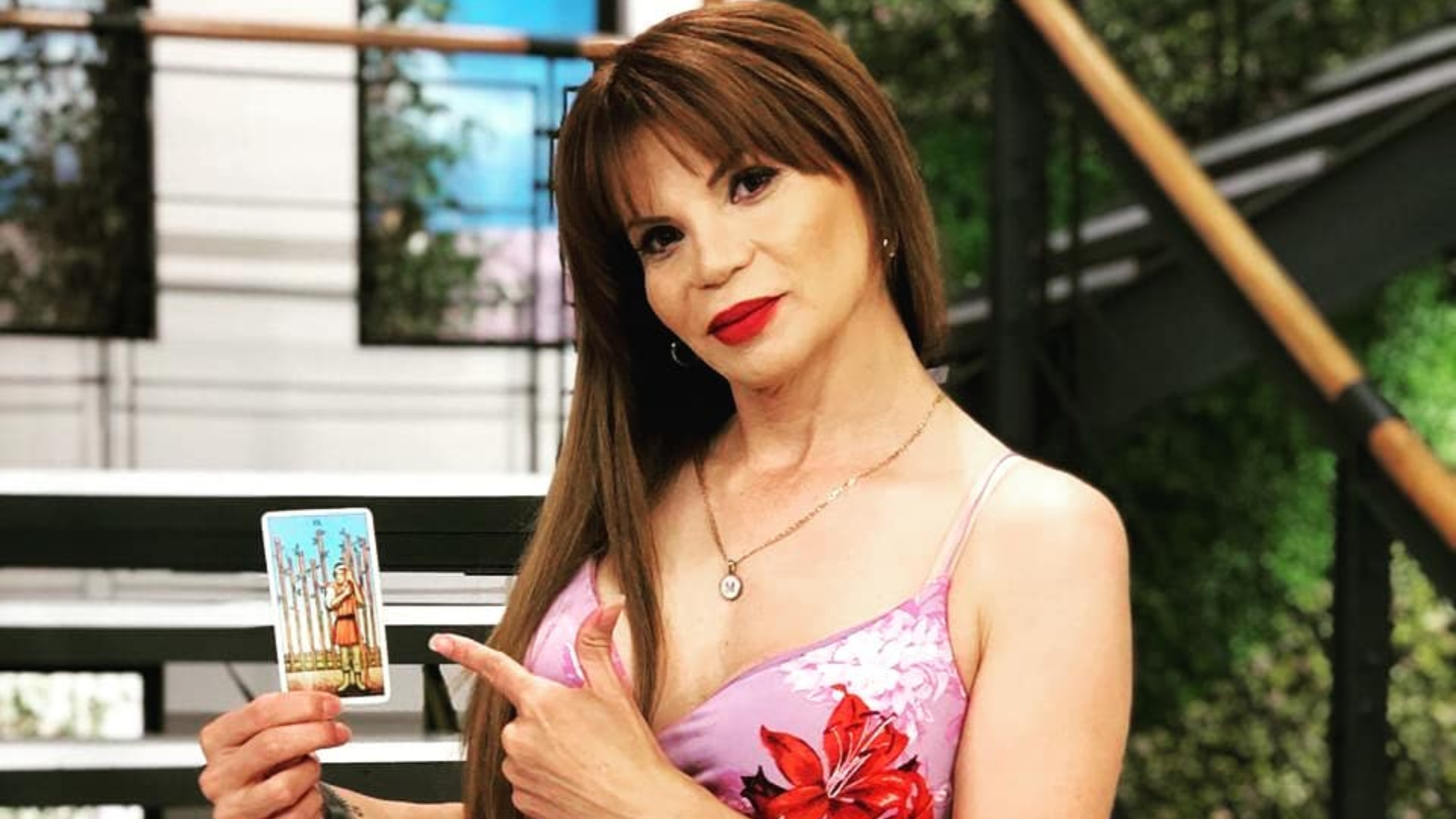 Horóscopo de hoy de Mhoni Vidente 24 de abril de 2026