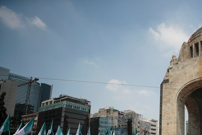 Sheinbaum denuncia campaña mediática en su contra de la ultraderecha de EE.UU. y de México que busca injerencia e intervención extranjera