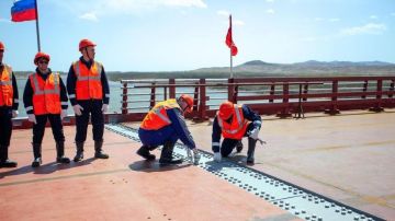 Las imágenes de satélite que muestran el nuevo puente que une Corea del Norte con Rusia (y por qué lo consideran estratégico)