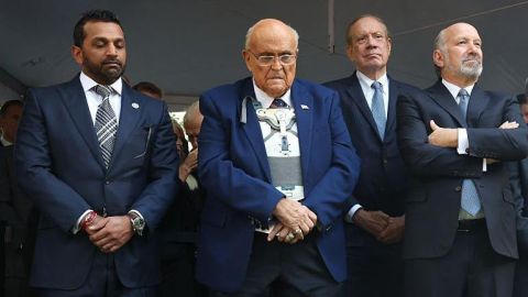 Hospitalizan a Rudy Giuliani, exalcalde de Nueva York y aliado de Trump, que se encuentra "en estado crítico pero estable"