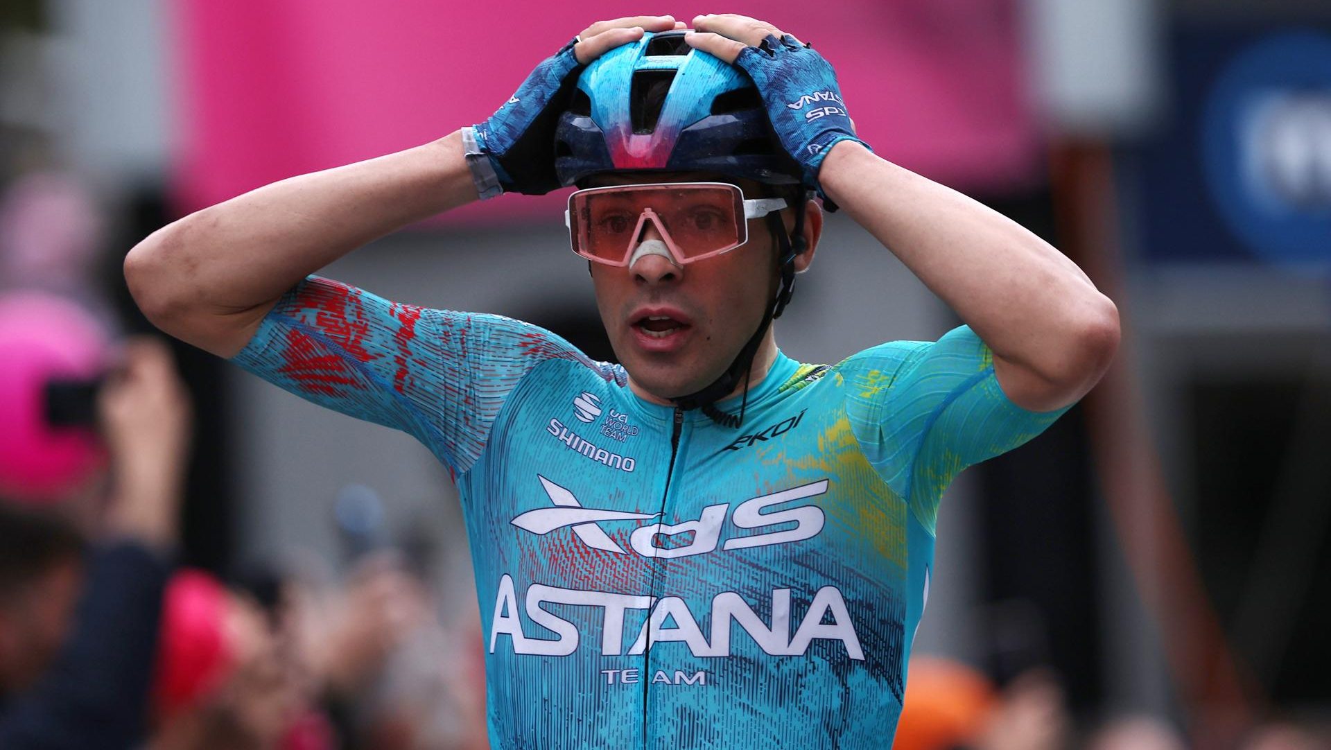 Guillermo Thomas Silva hace historia como primer uruguayo que gana una etapa del Giro&hellip;