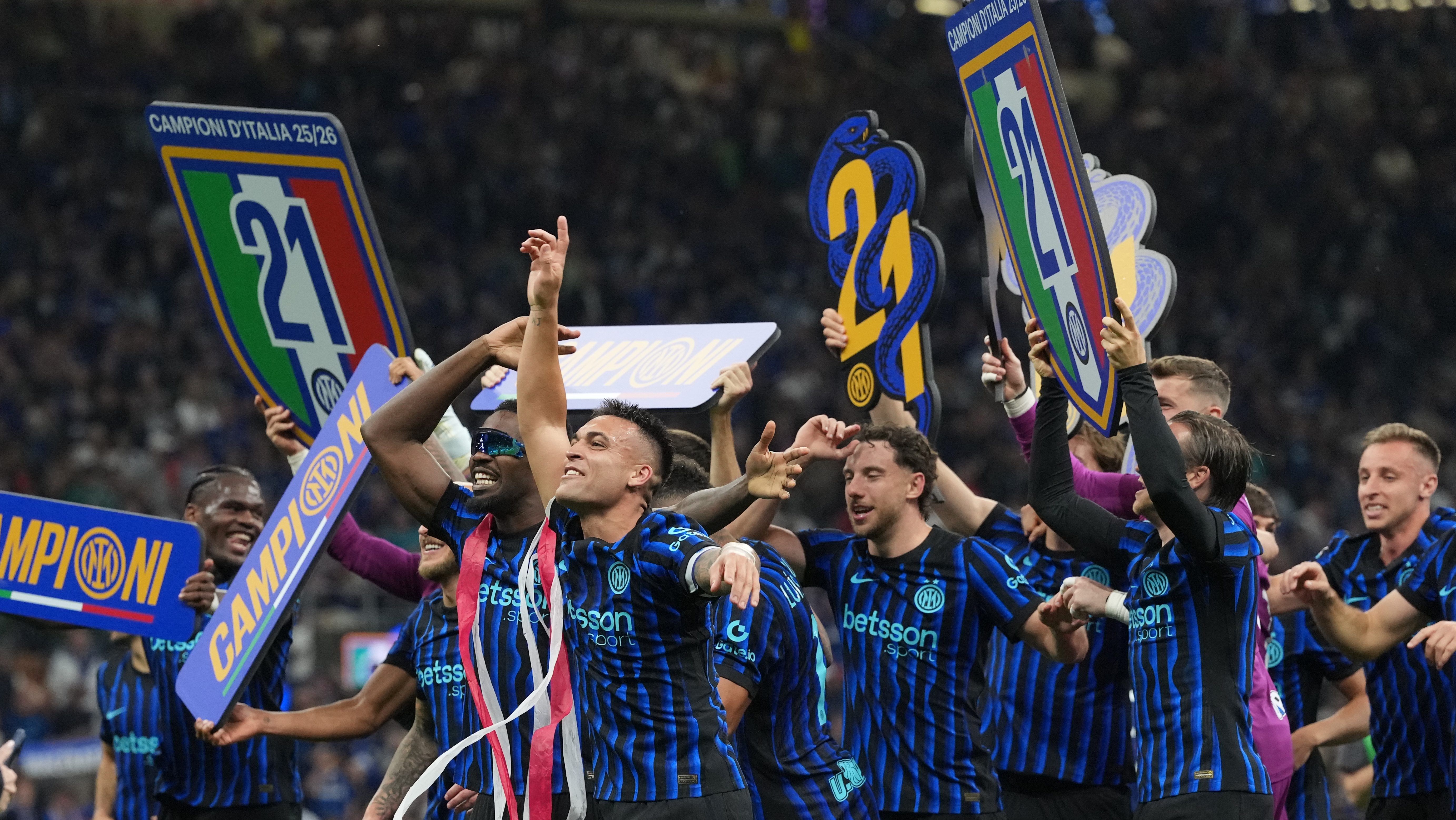 Inter de Milán conquista la Serie A con triunfo en casa y levanta su&hellip;