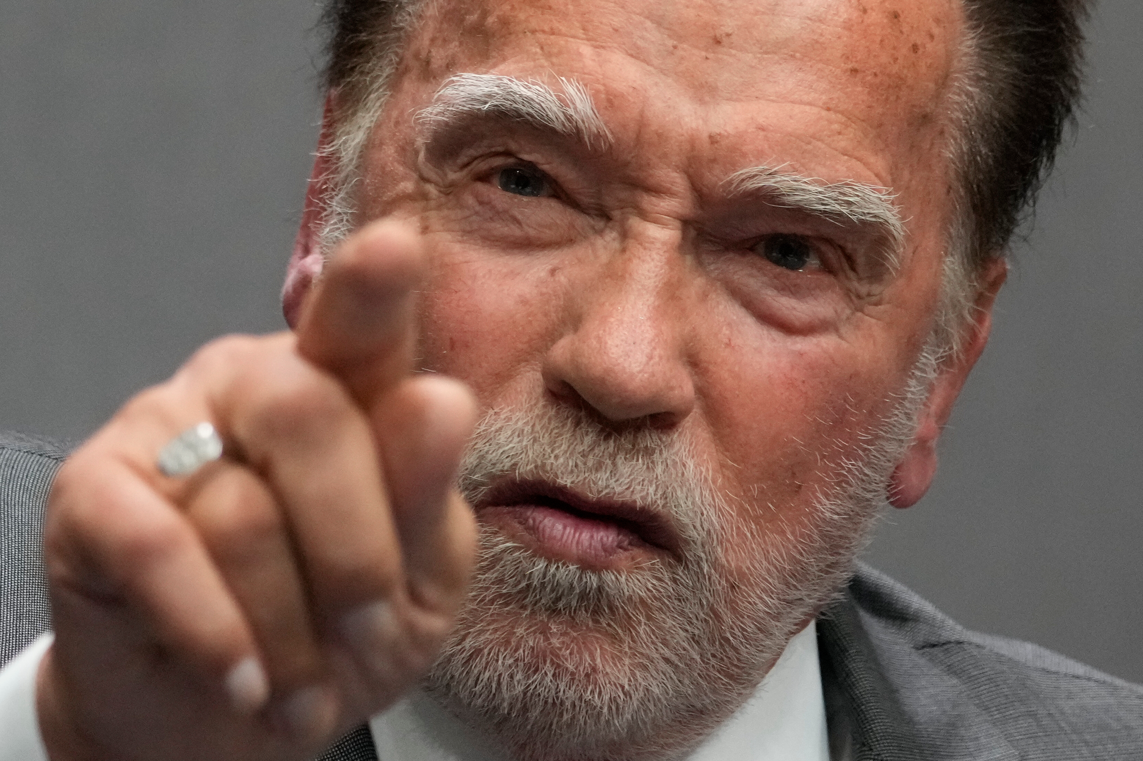 Exgobernador de California, Arnold Schwarzenegger: rutina de ejercicios