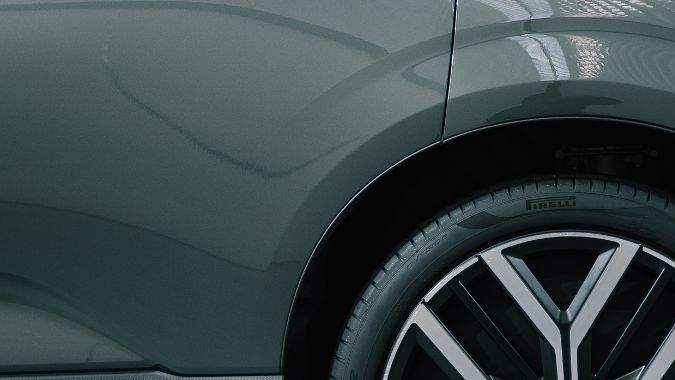 Neumático del Volvo EX60