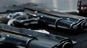 Pistolas y revólveres