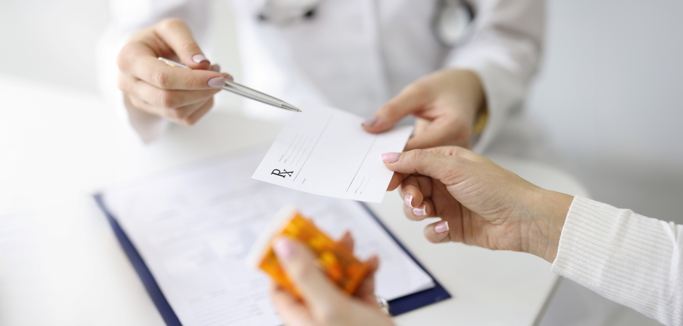¡No es tan lindo como lo pintan! Descuentos en medicamentos por cupones pueden llevar costos ocultos