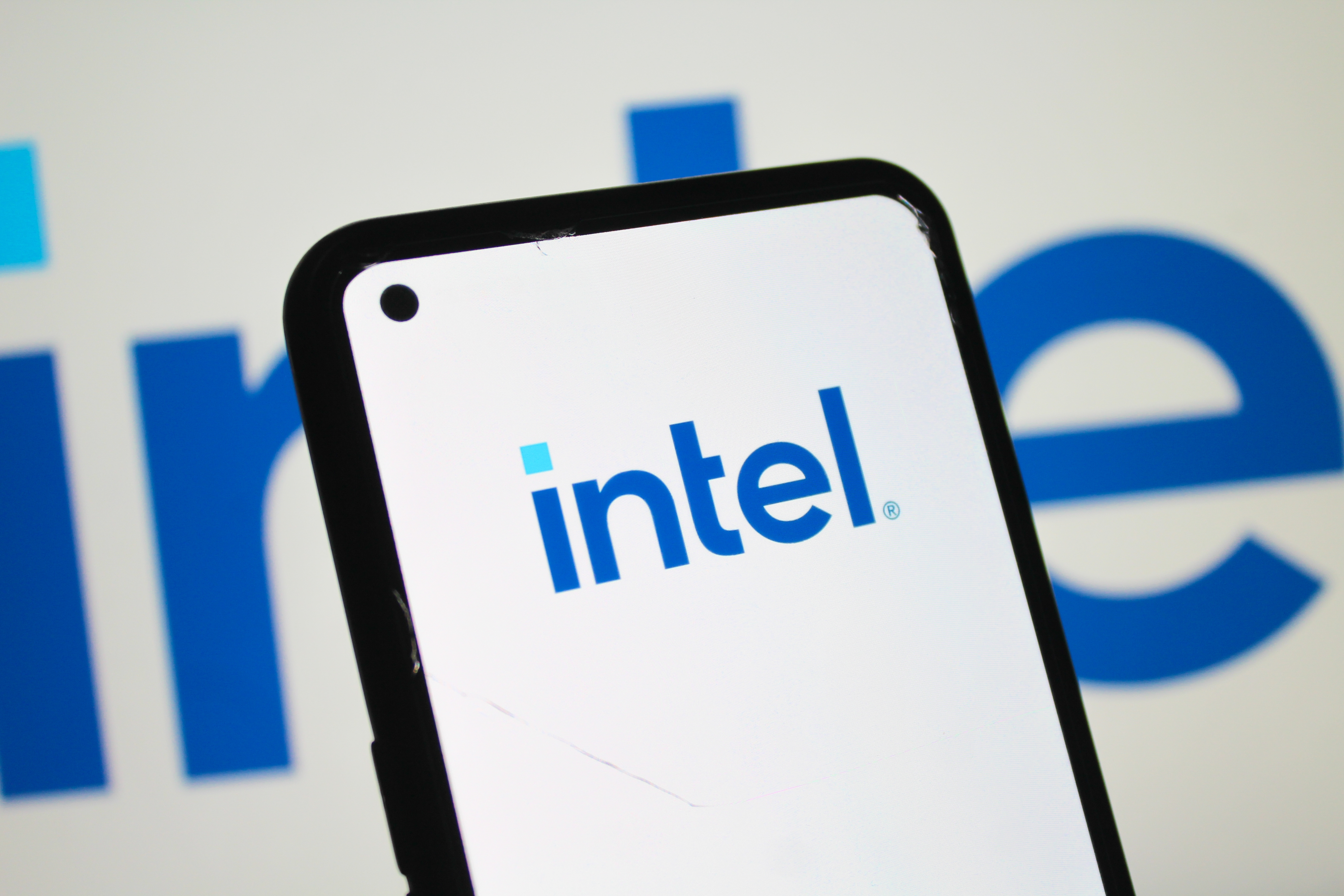 De rivales a socios: Apple e Intel negocian un acuerdo histórico de fabricación de&hellip;