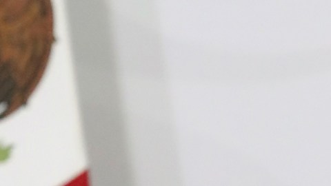 Sheinbaum pide al embajador de EE.UU. que “respete los asuntos internos” de México