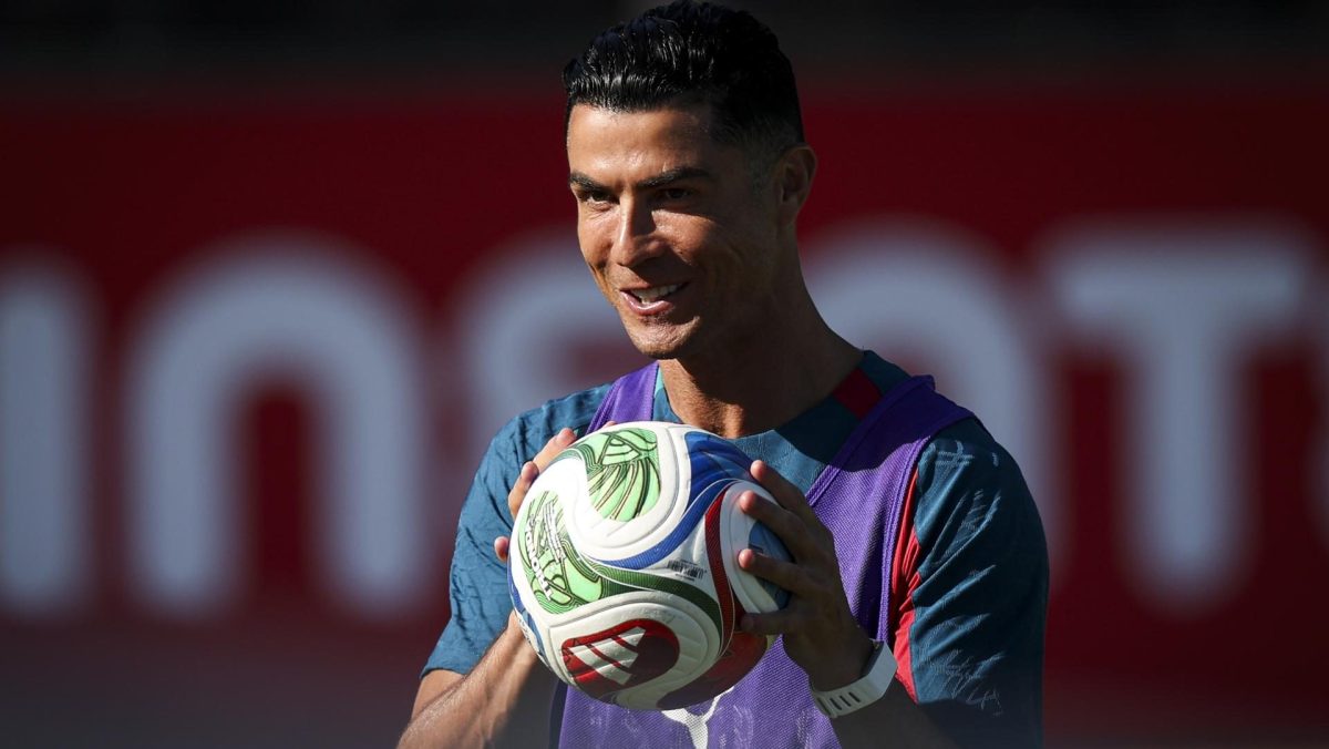 Cristiano Ronaldo causa estragos junto a Raúl Jiménez en el nuevo comercial de Nike