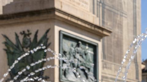 En Francia, la temperatura media batió este lunes un récord para el mes de junio, al alcanzar los 29,2 °C, anunciaron los servicios meteorológicos.