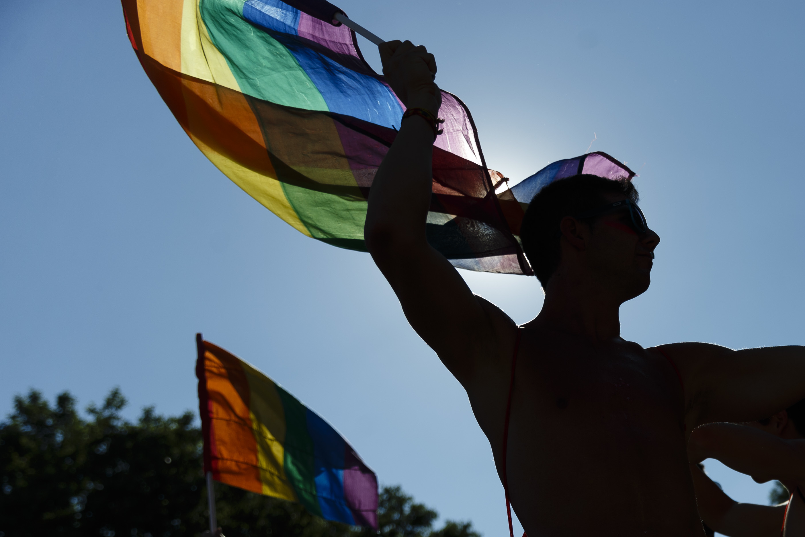 Jueza bloquea ley de Idaho que restringe el uso de baños a personas trans