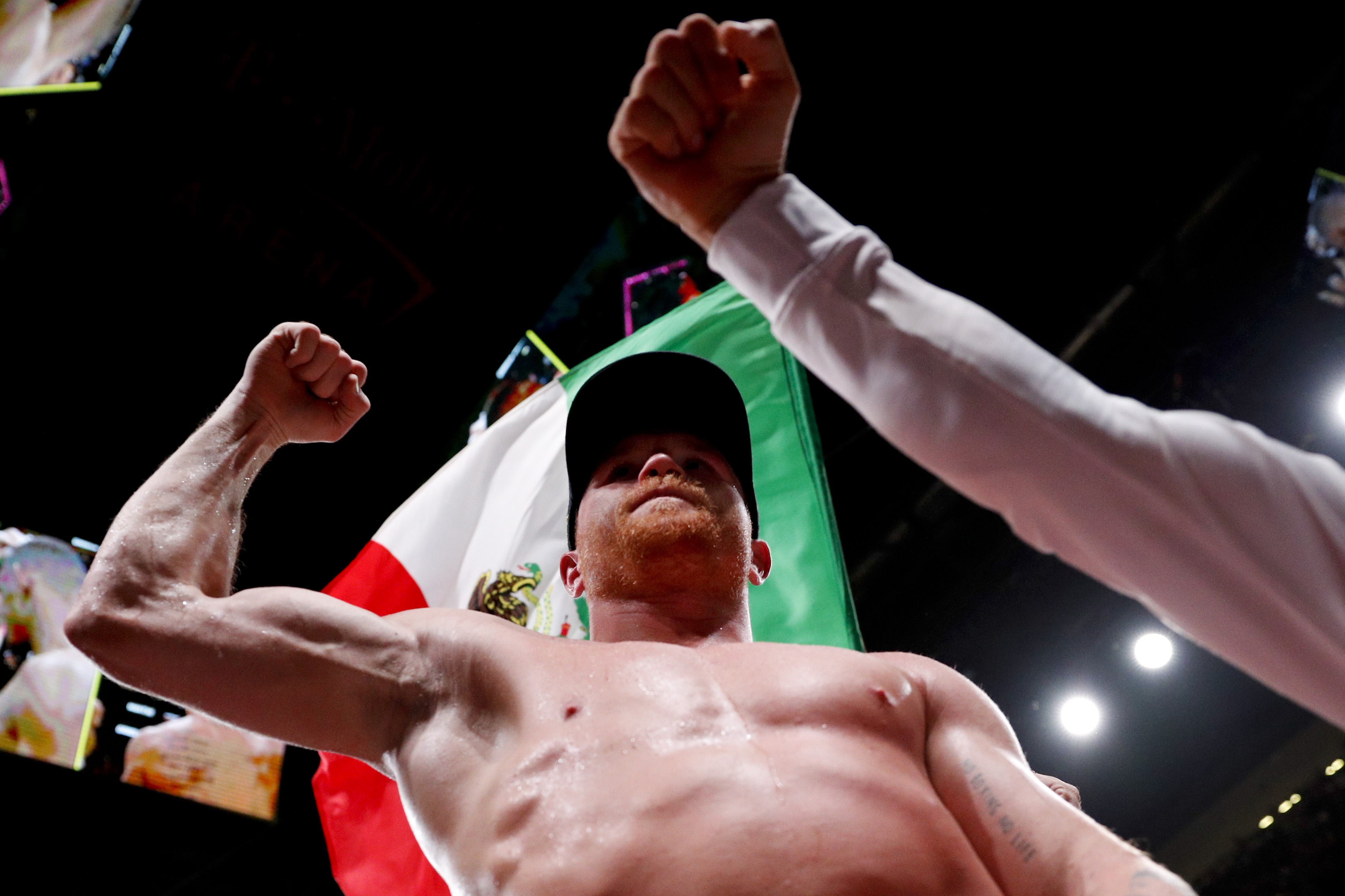 Canelo Álvarez se ganó más de cien mil dólares con el triunfo del Tri ante Corea