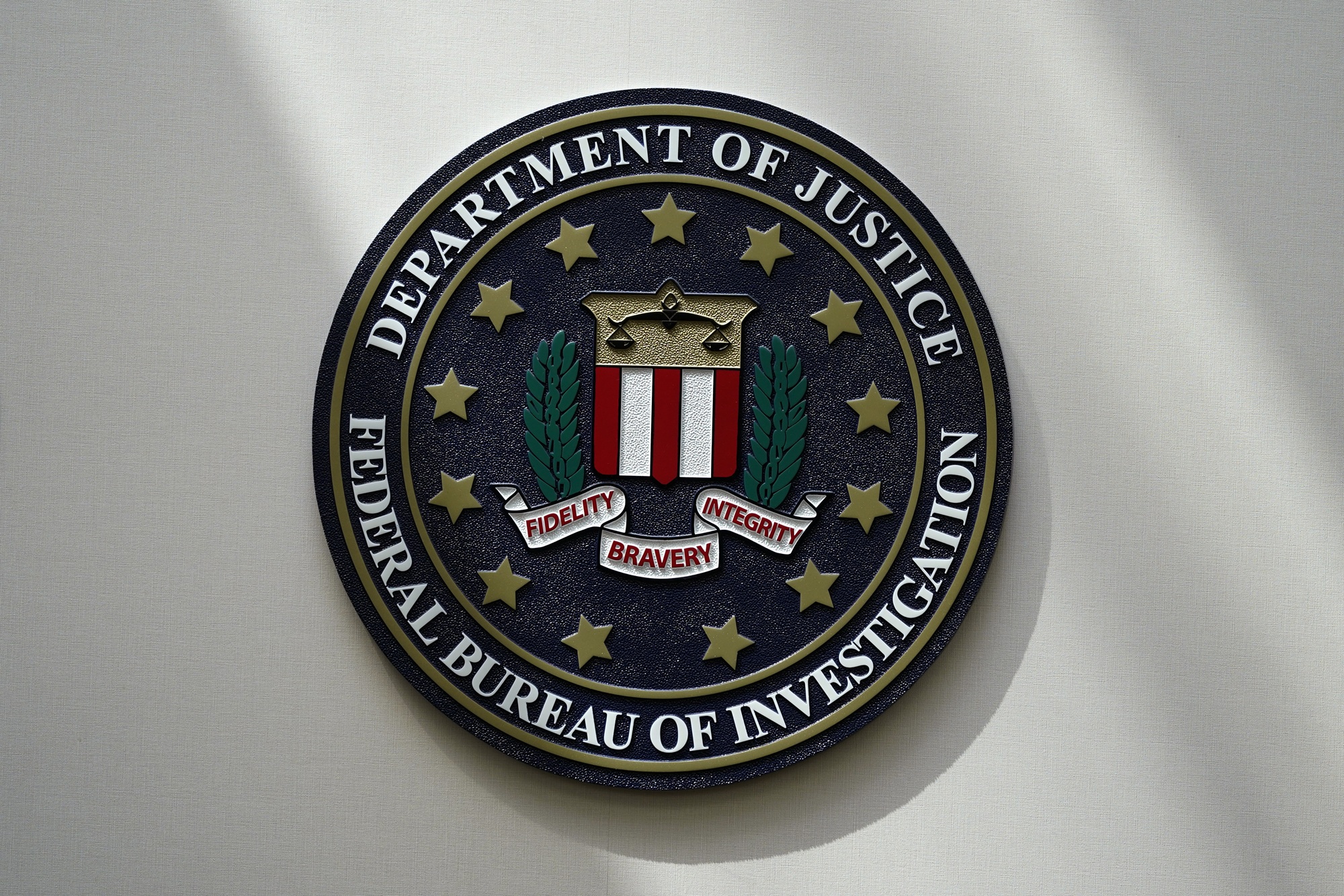 Están politizando el FBI para intimidar al electorado