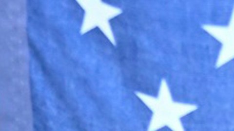 El Formulario I-131 sirve para que el DHS procese un permiso de ingreso o estancia especial a EE.UU.