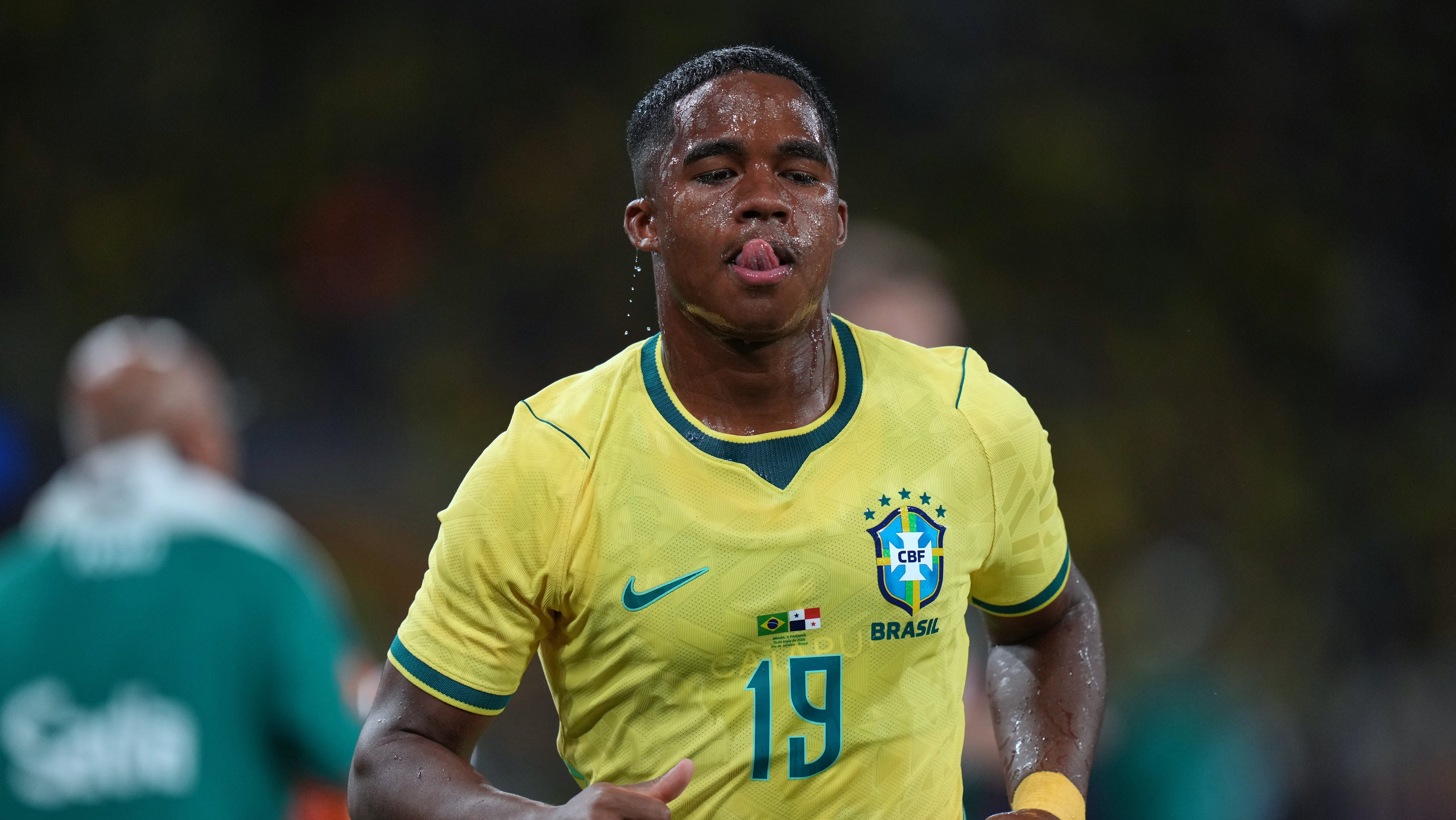 Brasil batalló para imponer el "jogo bonito" en el 2-1 a Egipto
